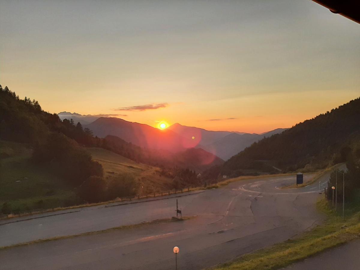 于斯图Guzet-Pyrenees-Pied Des Pistes公寓 外观 照片