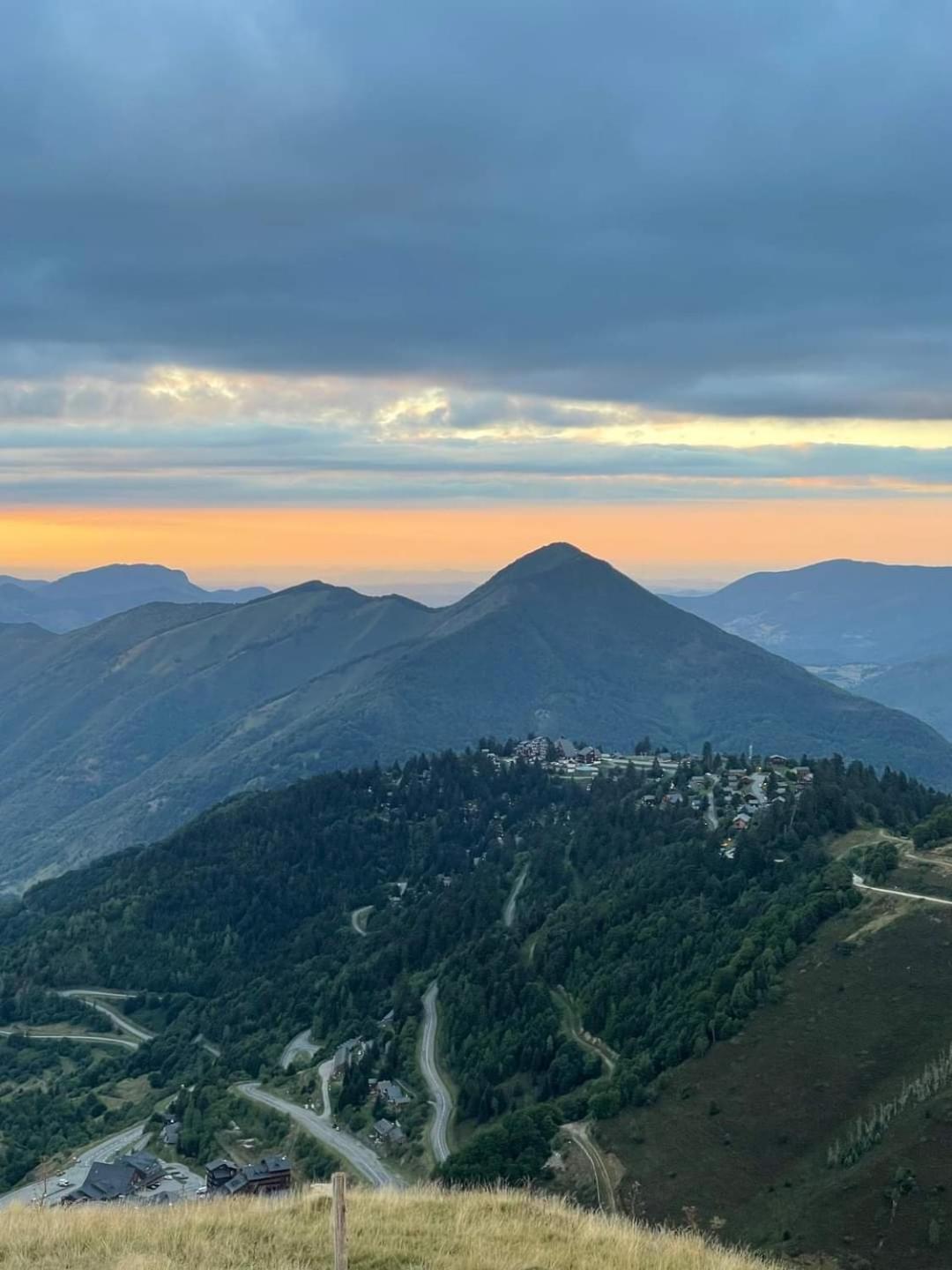 于斯图Guzet-Pyrenees-Pied Des Pistes公寓 外观 照片